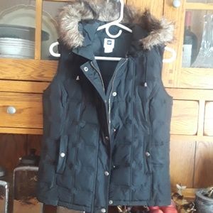 Gap Vest Black sz S